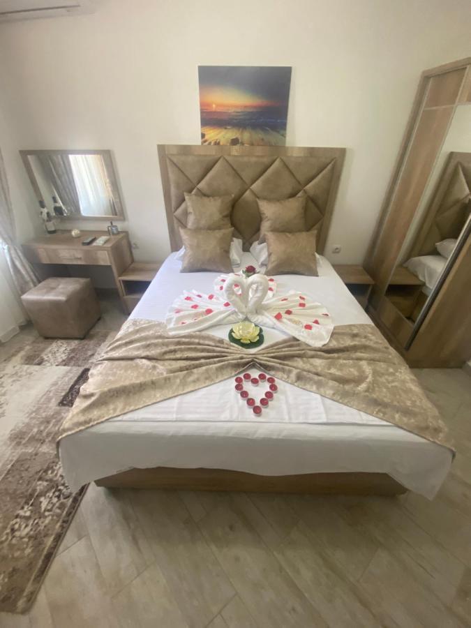 Apartments Gusar Ulcinj Kültér fotó